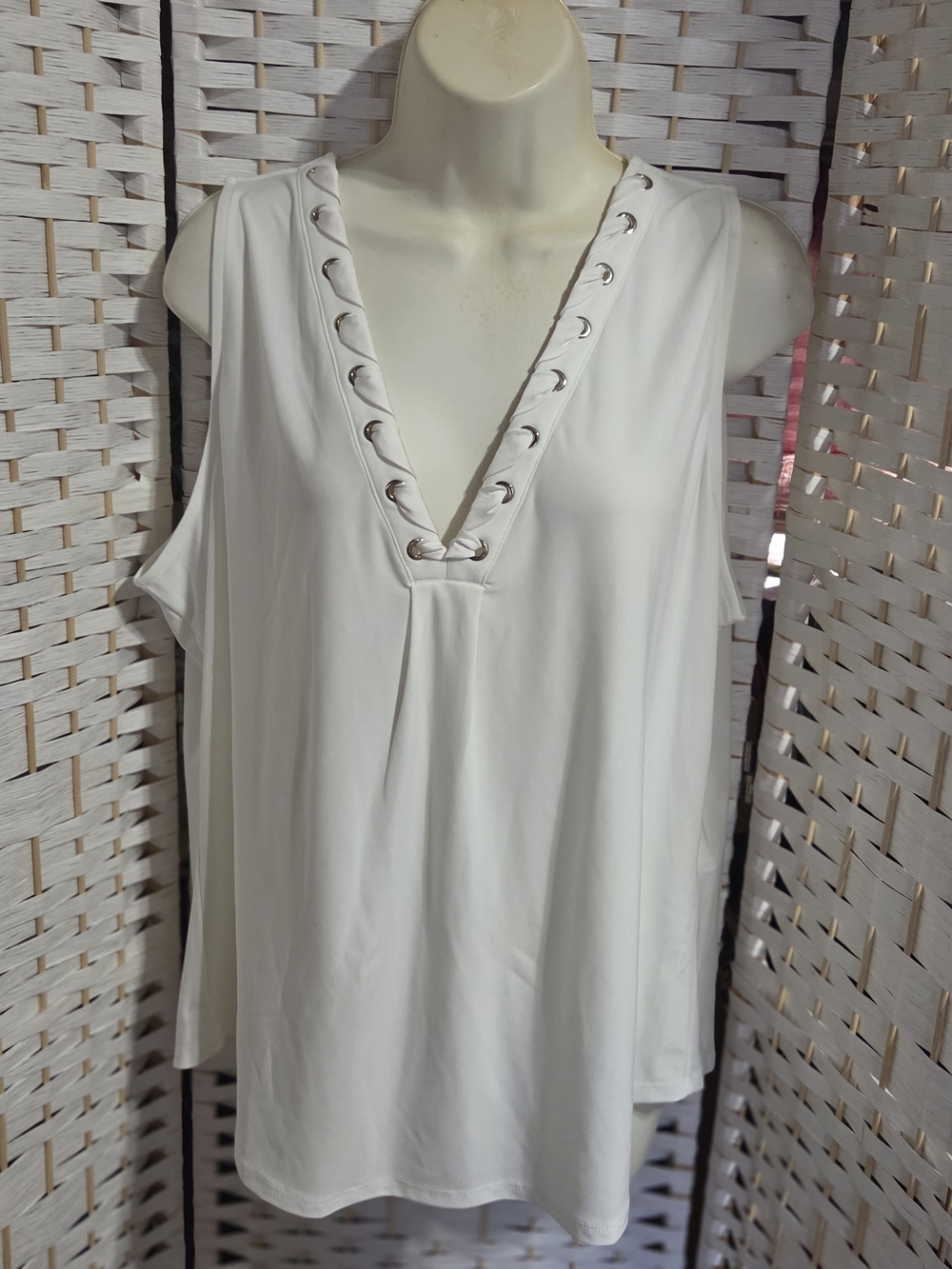 White House Black Market White Lace-Up V-Neck Sleeveless Top